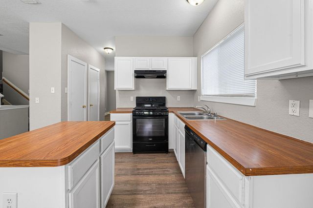 7722 Fallen Leaf, Missouri City, TX 77459