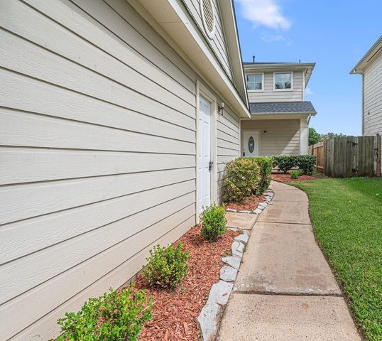 7722 Fallen Leaf, Missouri City, TX 77459