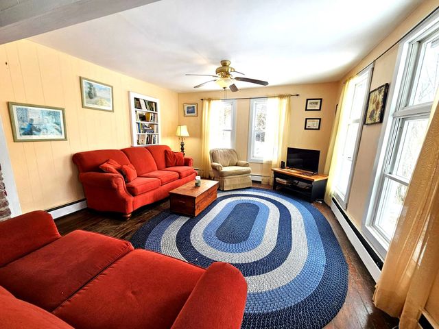 1153 King Hill Road, Readsboro, VT 05350