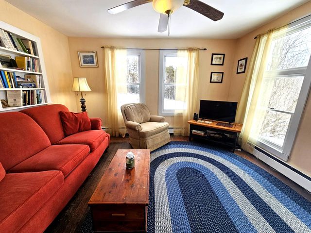 1153 King Hill Road, Readsboro, VT 05350