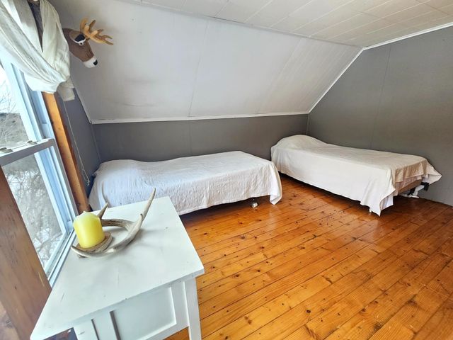 1153 King Hill Road, Readsboro, VT 05350