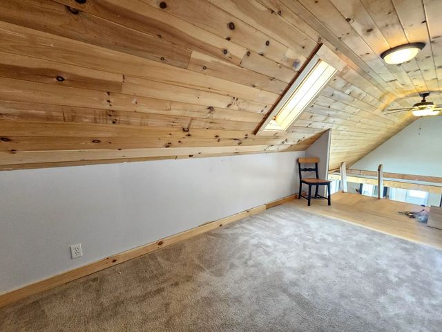 1153 King Hill Road, Readsboro, VT 05350