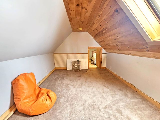 1153 King Hill Road, Readsboro, VT 05350