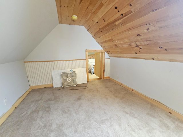 1153 King Hill Road, Readsboro, VT 05350