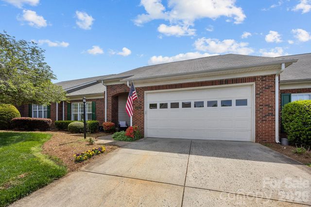 13323 Mint Lake Drive, Matthews, NC 28105