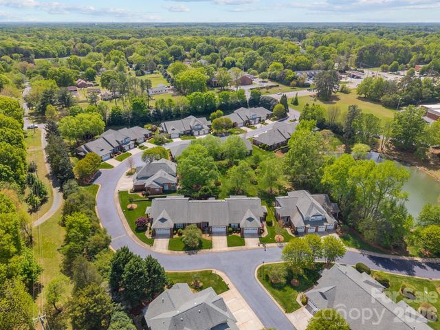 13323 Mint Lake Drive, Matthews, NC 28105