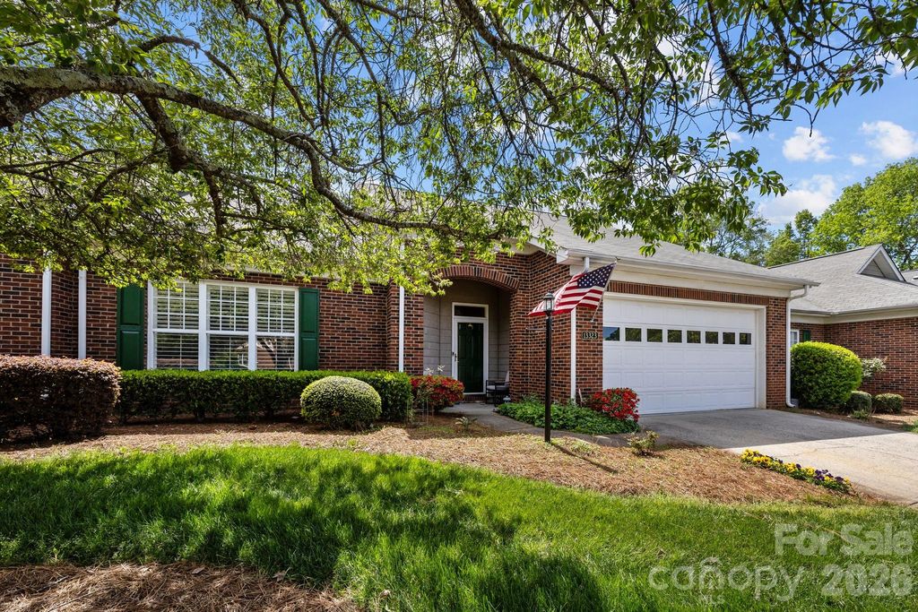 13323 Mint Lake Drive, Matthews, NC 28105