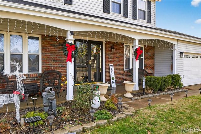 618 Fox Plains Drive, Florissant, MO 63034