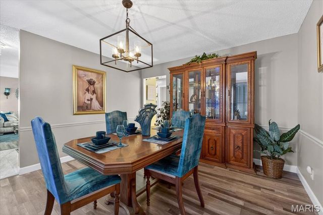 618 Fox Plains Drive, Florissant, MO 63034