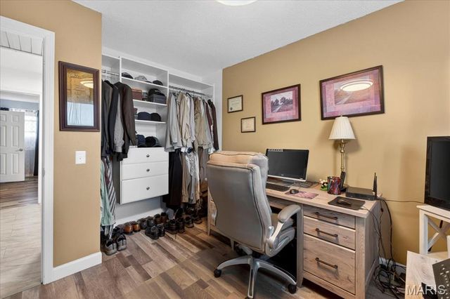 618 Fox Plains Drive, Florissant, MO 63034