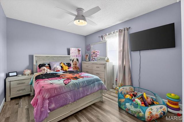 618 Fox Plains Drive, Florissant, MO 63034