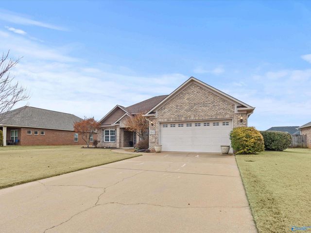 14642 Norfleet Drive, Athens, AL 35613