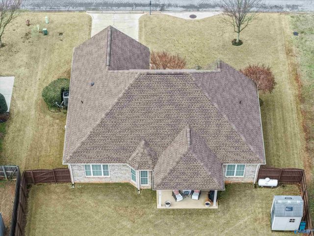 14642 Norfleet Drive, Athens, AL 35613