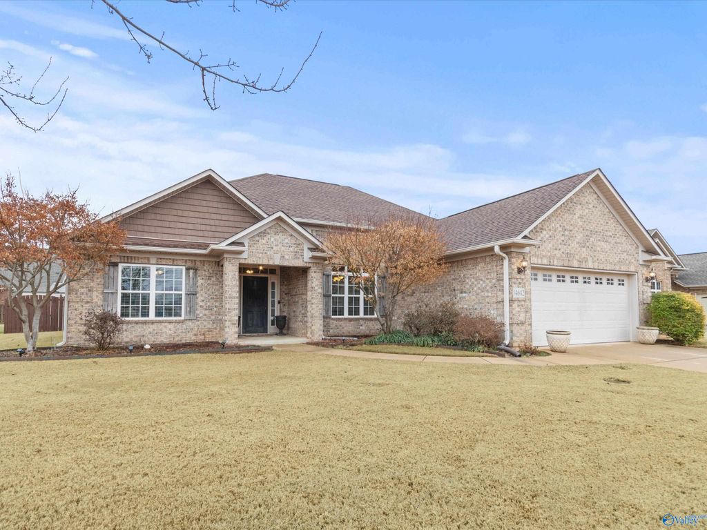 14642 Norfleet Drive, Athens, AL 35613