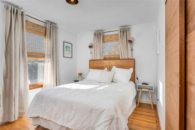 1 Collins Terrace, Middletown, RI 02842