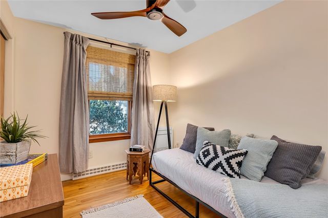 1 Collins Terrace, Middletown, RI 02842