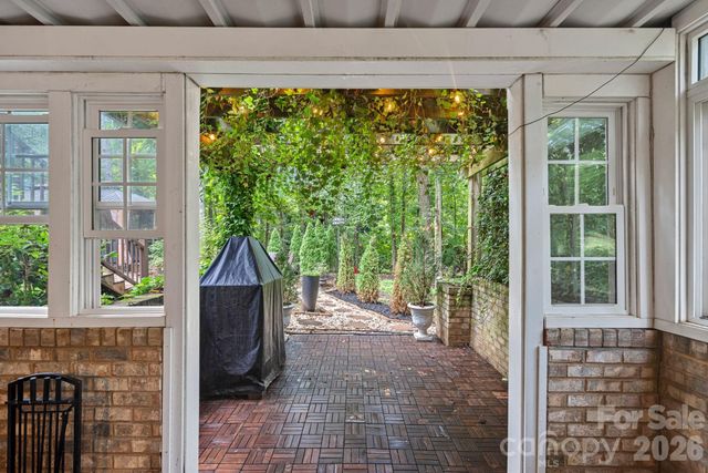 172 Tawny Bark Drive, Mooresville, NC 28117