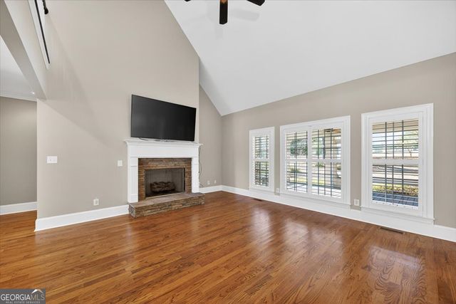 210 Oakleaf Drive, Macon, GA 31210