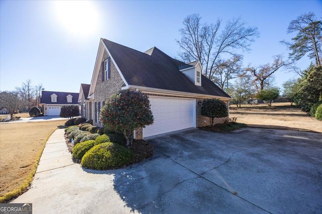 210 Oakleaf Drive, Macon, GA 31210