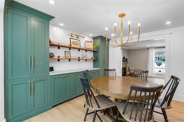 185 Briarhill Rd, Amherst, NY 14221