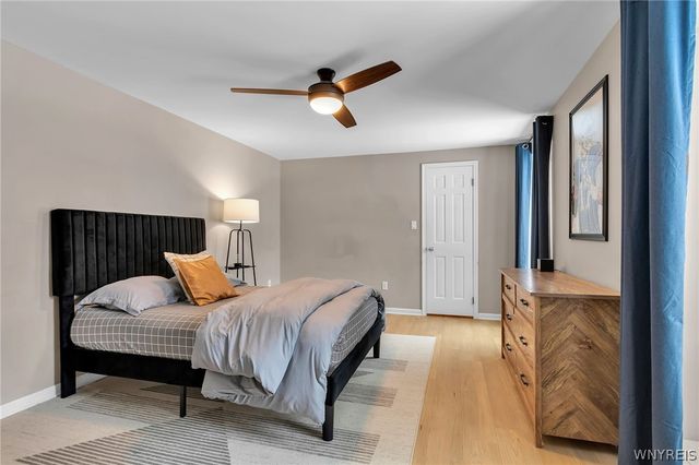 185 Briarhill Rd, Amherst, NY 14221