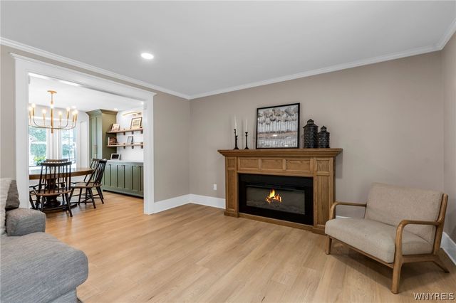 185 Briarhill Rd, Amherst, NY 14221