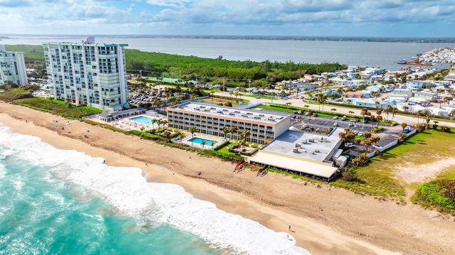 9800 S Ocean Drive 415, Jensen Beach, FL 34957