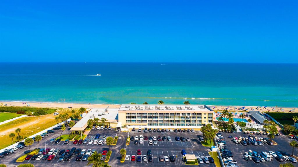 9800 S Ocean Drive 415, Jensen Beach, FL 34957