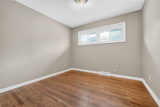 12911 Bangor Avenue, Garfield Heights, OH 44125