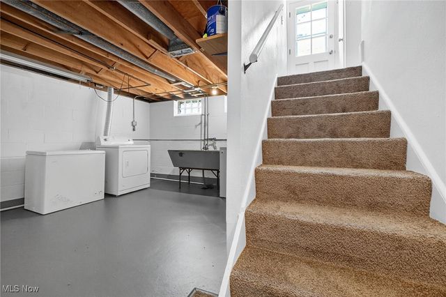 12911 Bangor Avenue, Garfield Heights, OH 44125