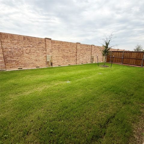 541 Breeds Hill Road, Little Elm, TX 75068