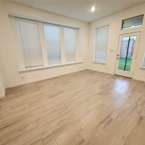 541 Breeds Hill Road, Little Elm, TX 75068