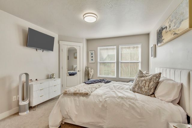 11386 S OKANOGAN LN, South Jordan, UT 84009