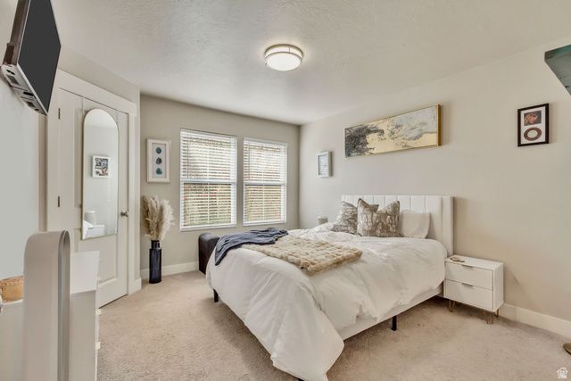 11386 S OKANOGAN LN, South Jordan, UT 84009