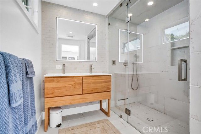 1260 Brangwyn, Laguna Beach, CA 92651