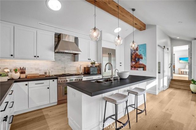 1260 Brangwyn, Laguna Beach, CA 92651