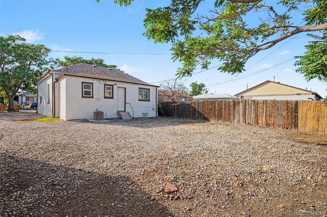5750 Emerson Street, Denver, CO 80216