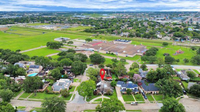 6803 Las Brisas Drive, Houston, TX 77083