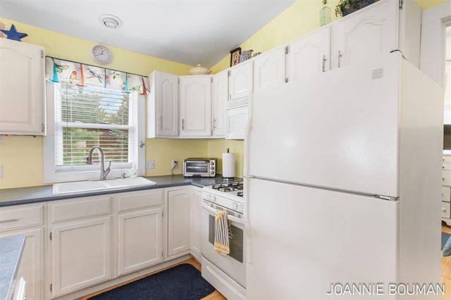 8286 W Pine Grove Beach Drive, Baldwin, MI 49304