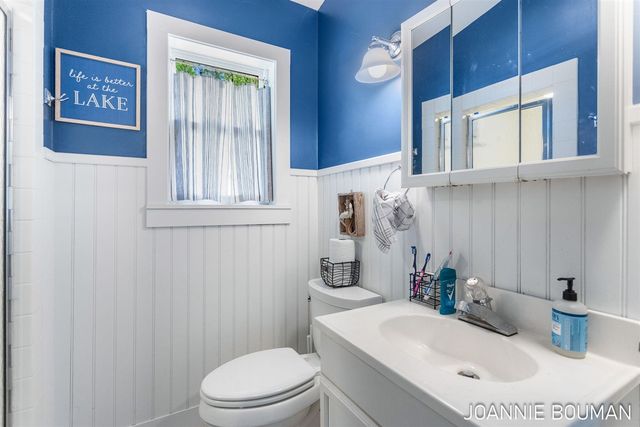 8286 W Pine Grove Beach Drive, Baldwin, MI 49304