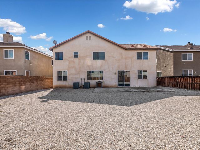 11798 Alana Way, Victorville, CA 92392