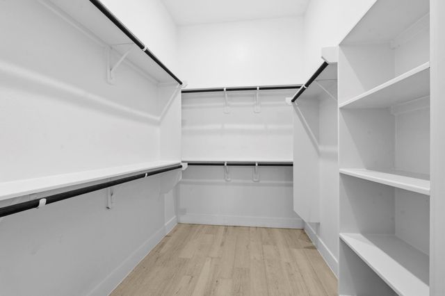 446 Hillview Nature Drive, New Caney, TX 77357