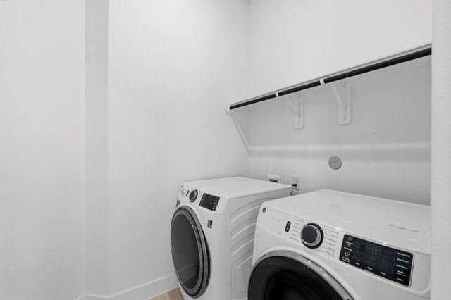 446 Hillview Nature Drive, New Caney, TX 77357