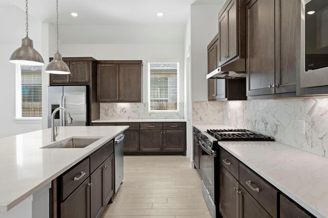 446 Hillview Nature Drive, New Caney, TX 77357