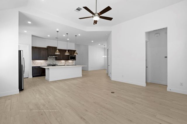 446 Hillview Nature Drive, New Caney, TX 77357