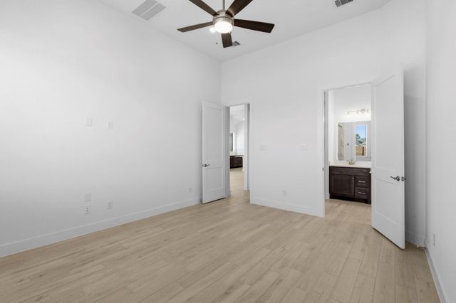 446 Hillview Nature Drive, New Caney, TX 77357