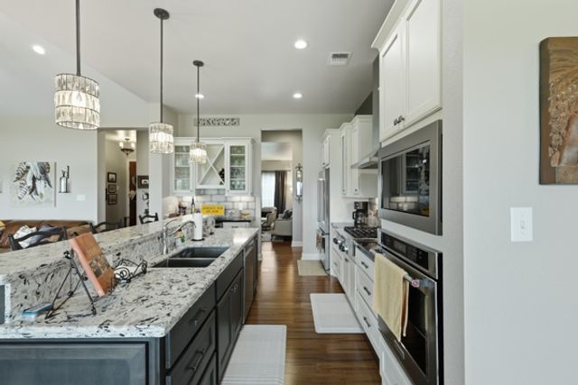 3104 Stonewood Drive, Franklin, TX 77856