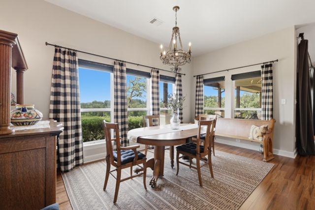 3104 Stonewood Drive, Franklin, TX 77856
