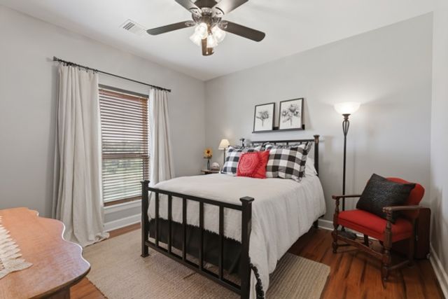 3104 Stonewood Drive, Franklin, TX 77856