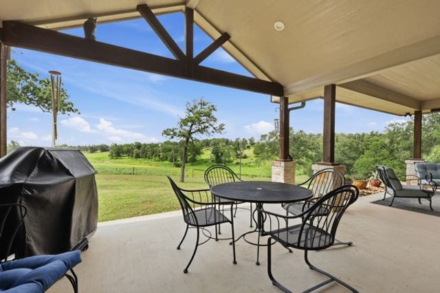 3104 Stonewood Drive, Franklin, TX 77856